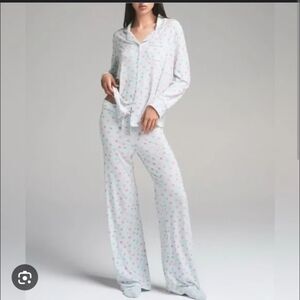 🩵🩷SKIMS Candy Heart Print Pants 🩷🩵